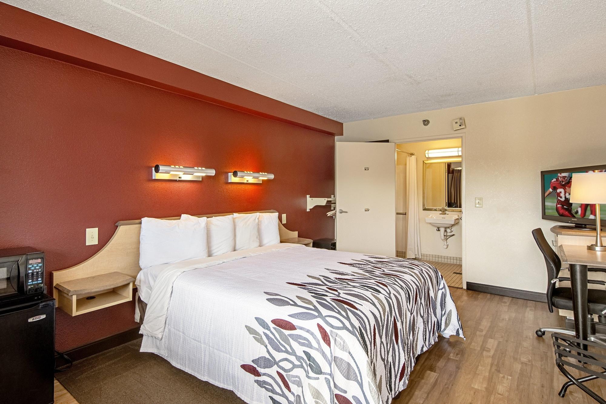 Red Roof Inn Boston - Southborough/Worcester Extérieur photo
