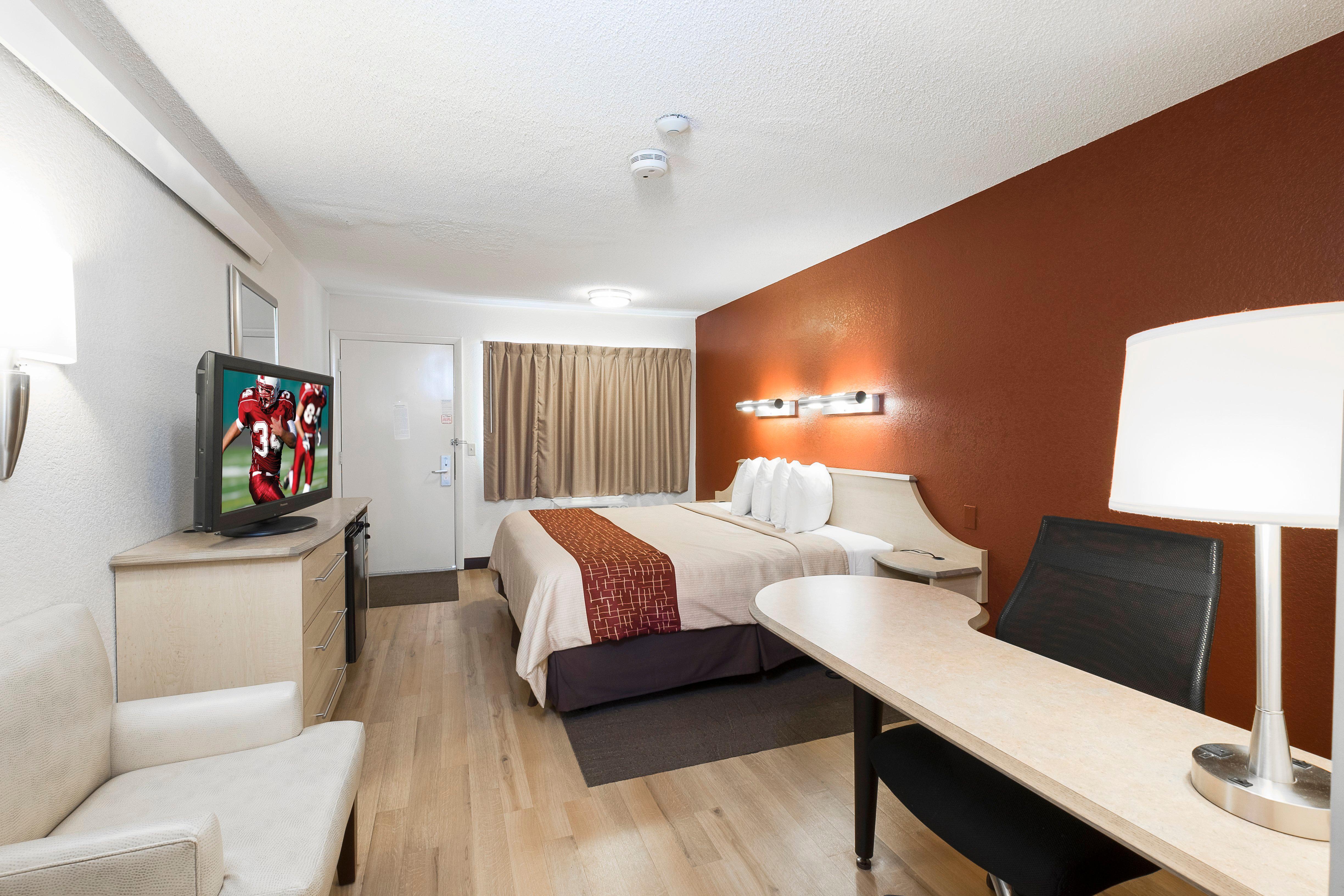 Red Roof Inn Boston - Southborough/Worcester Extérieur photo