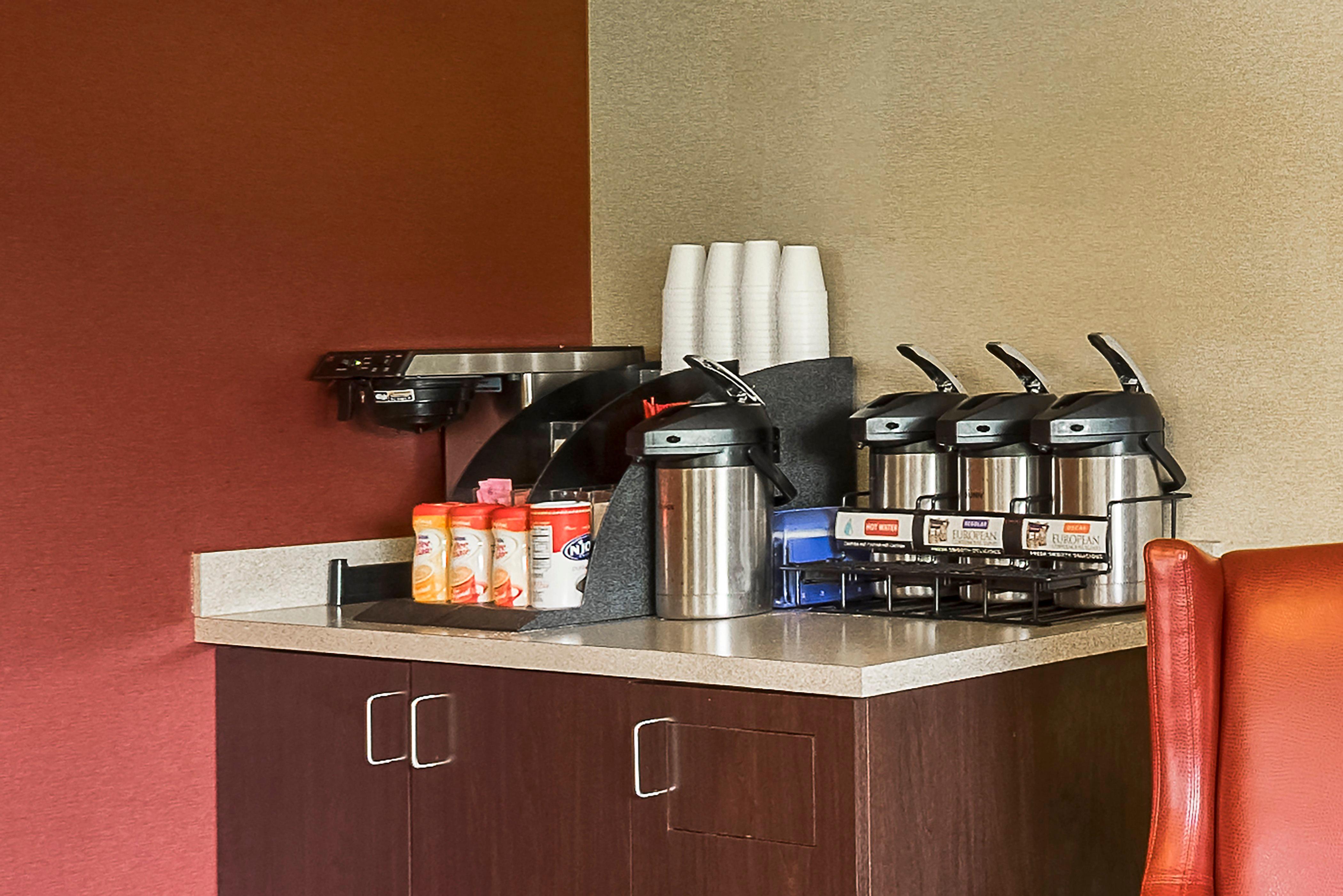 Red Roof Inn Boston - Southborough/Worcester Extérieur photo