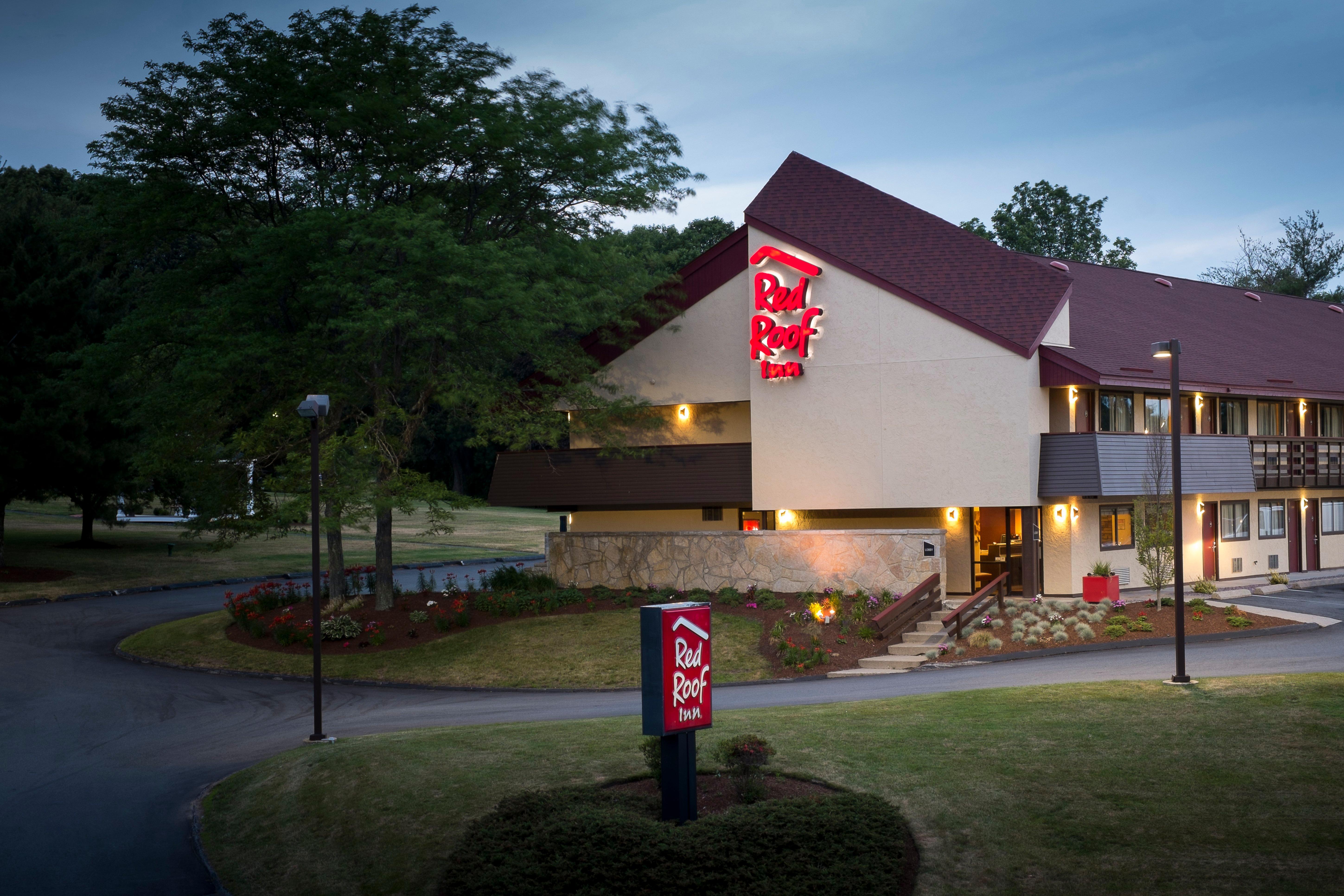 Red Roof Inn Boston - Southborough/Worcester Extérieur photo