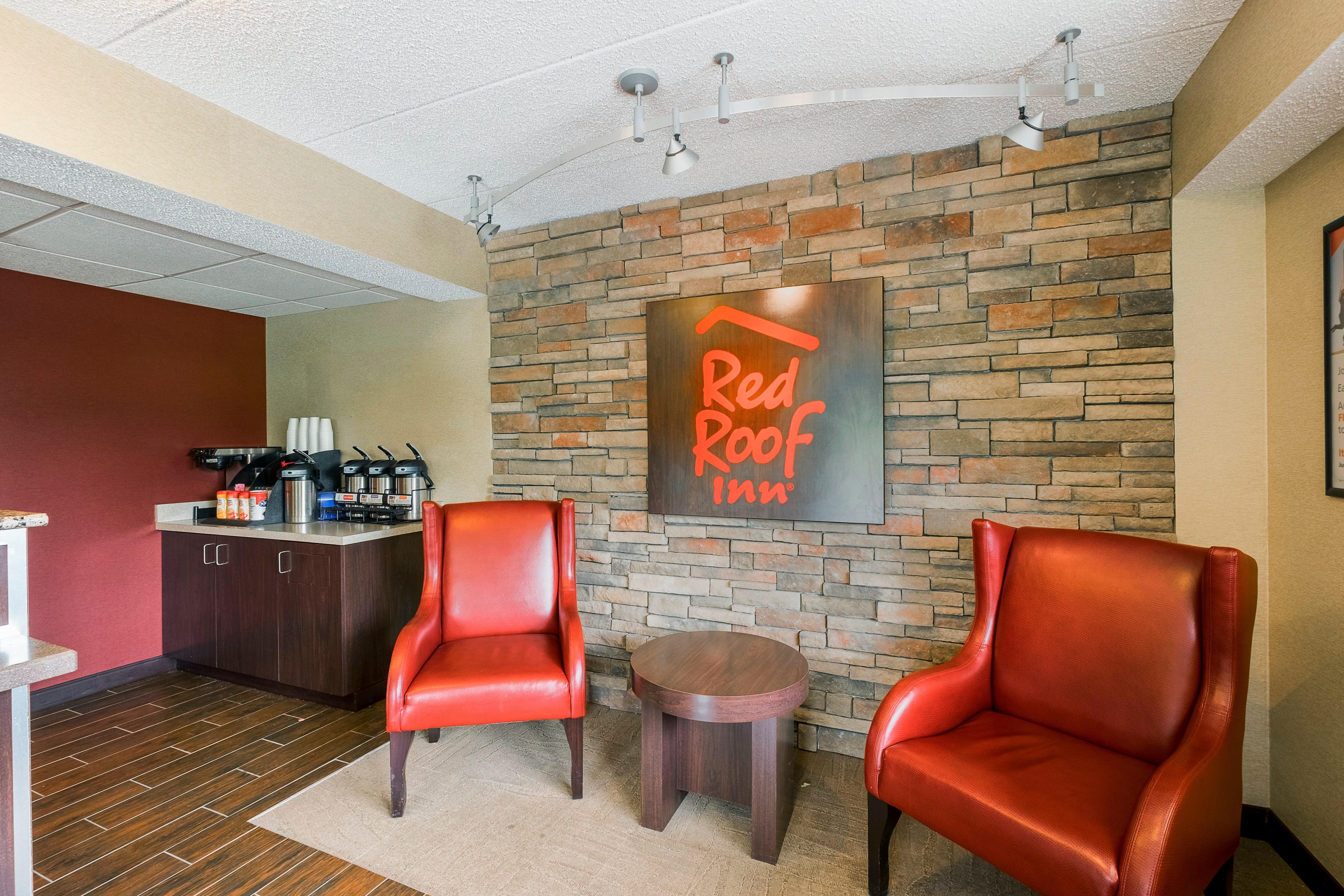 Red Roof Inn Boston - Southborough/Worcester Extérieur photo