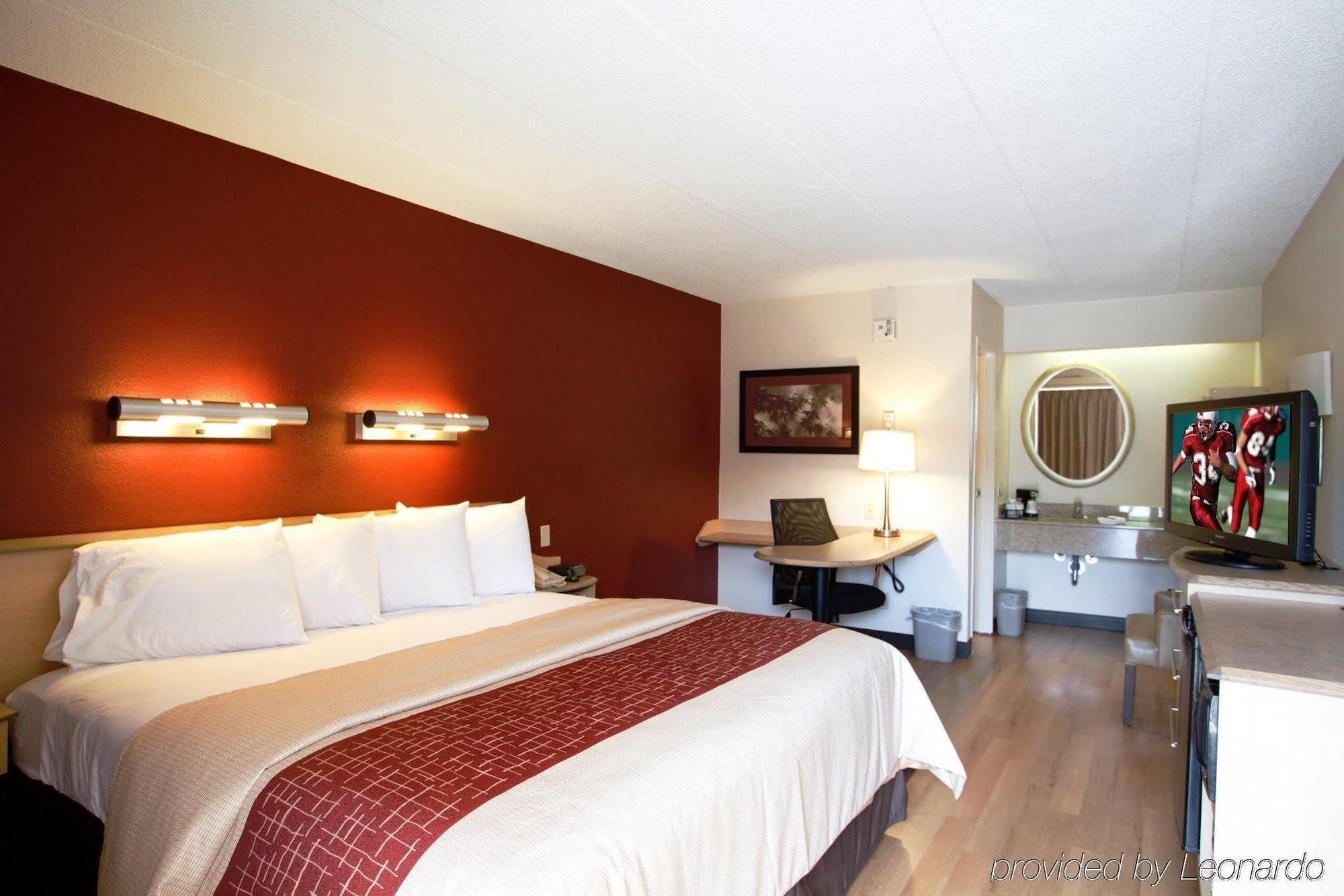 Red Roof Inn Boston - Southborough/Worcester Extérieur photo
