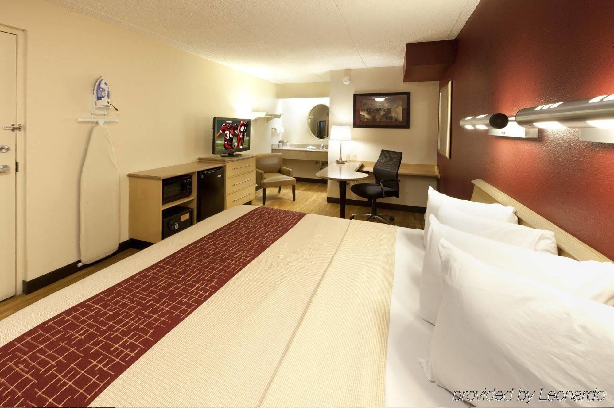 Red Roof Inn Boston - Southborough/Worcester Extérieur photo